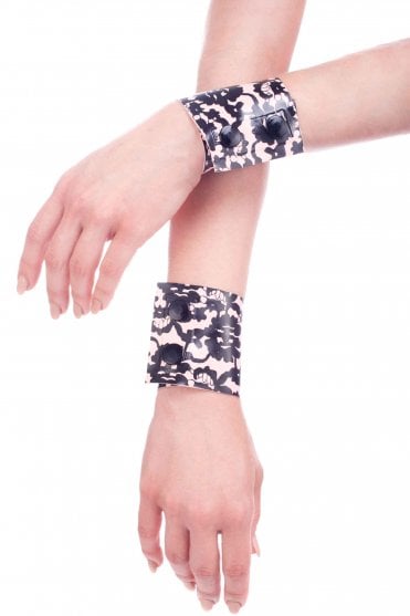 Bordelle-L'Amour Latex Button Bracelets
