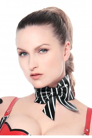 Dom Elegance Bow Latex Collar