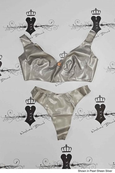 R0096 & R0105 Bra & Thong Set. Sizes still available: UK 32B/XS, 32B/M, 34B/S, 34C/10, 36C/10, 36D/M, 36B/L, 38B/M