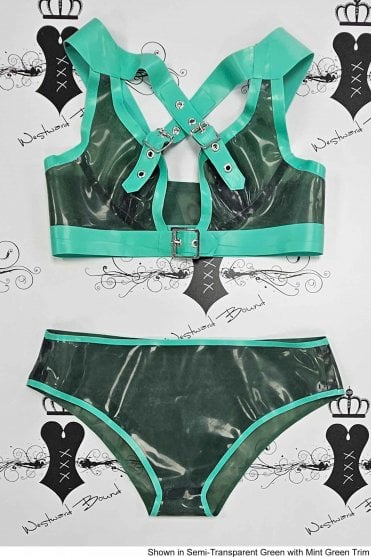 R0447 / R1981 X Your Heart Latex Bra and Crush Briefs Set. Sizes still available: UK 32B/S