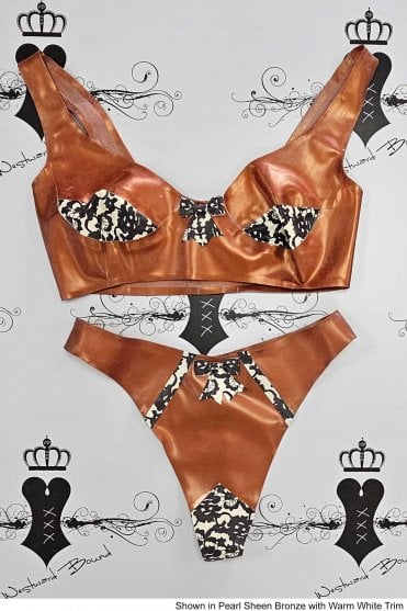 R1170 / R1172 Bordelle-L'Amour Peek Latex Bra and Thong Set. Sizes still available: UK 34B/S