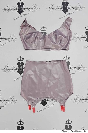 R1610 / R0096 Lana Latex Clincher Skirt and Bra Set. Sizes still available: UK 34C/08