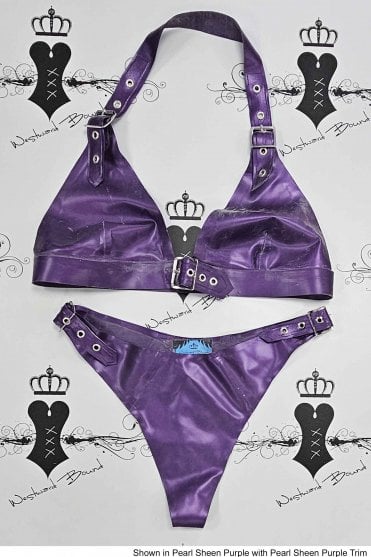 R1855 Switch Latex Buckle Front Bra with R0105 Buckle Side Thong. Sizes still available: UK 34B/S, 36C/L, 36D/M, 38C/L