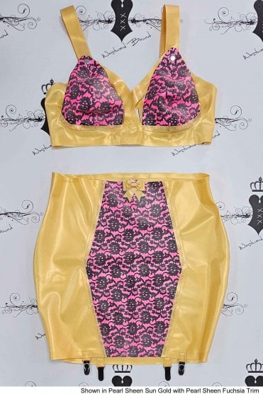 R2160 / R1065 Bordelle-L'Amour Daily Dose Latex Bra and Skirt Clincher Set. Sizes still available: UK 38C/16