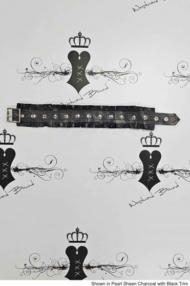 R2451 Madeleine Buckle Latex Collar. Sizes still available: UK 12"-12.5"